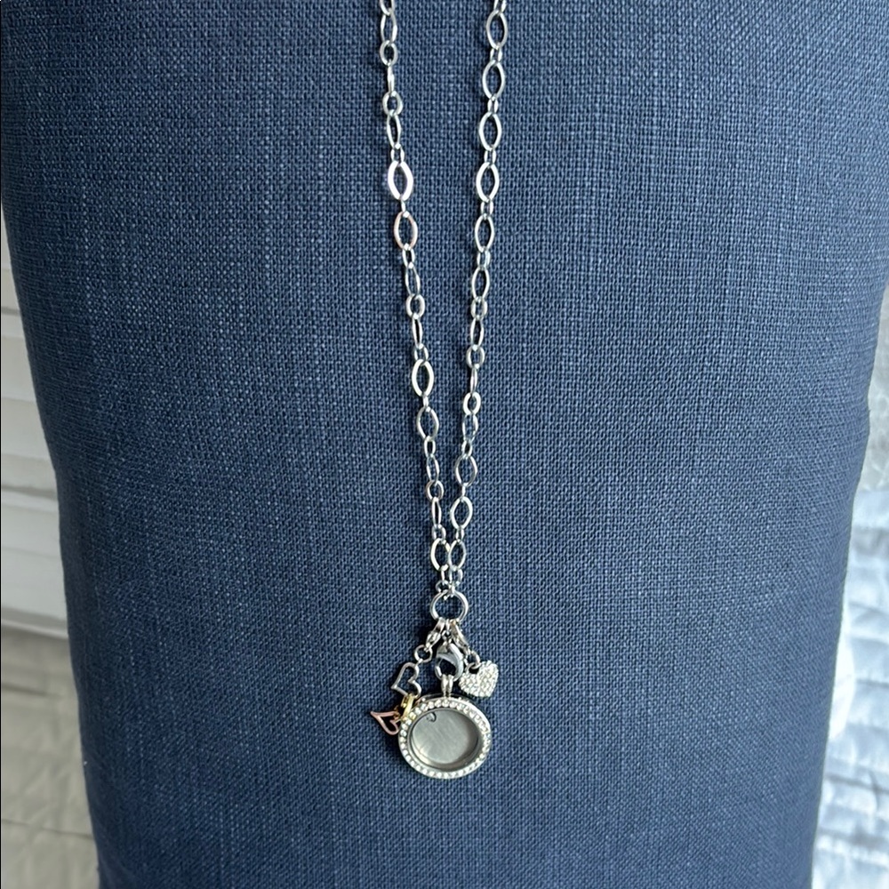 Origami Owl Medium Crystal Living Locket With Chain and Dangle Charms
